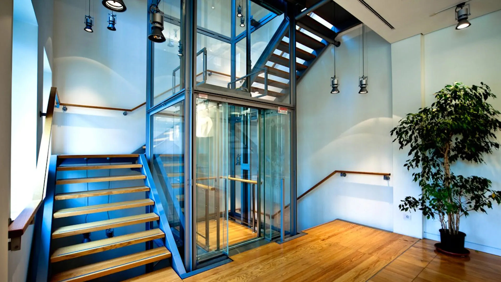 Купить лифт в Томске